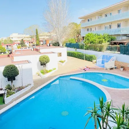 Bbq - Pool - Costa
